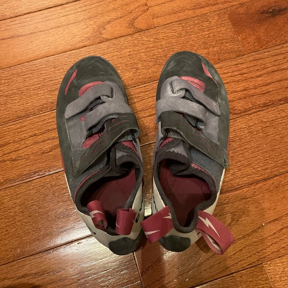Evolv Shamans LV Size W10.5